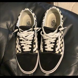 Black checkered vans